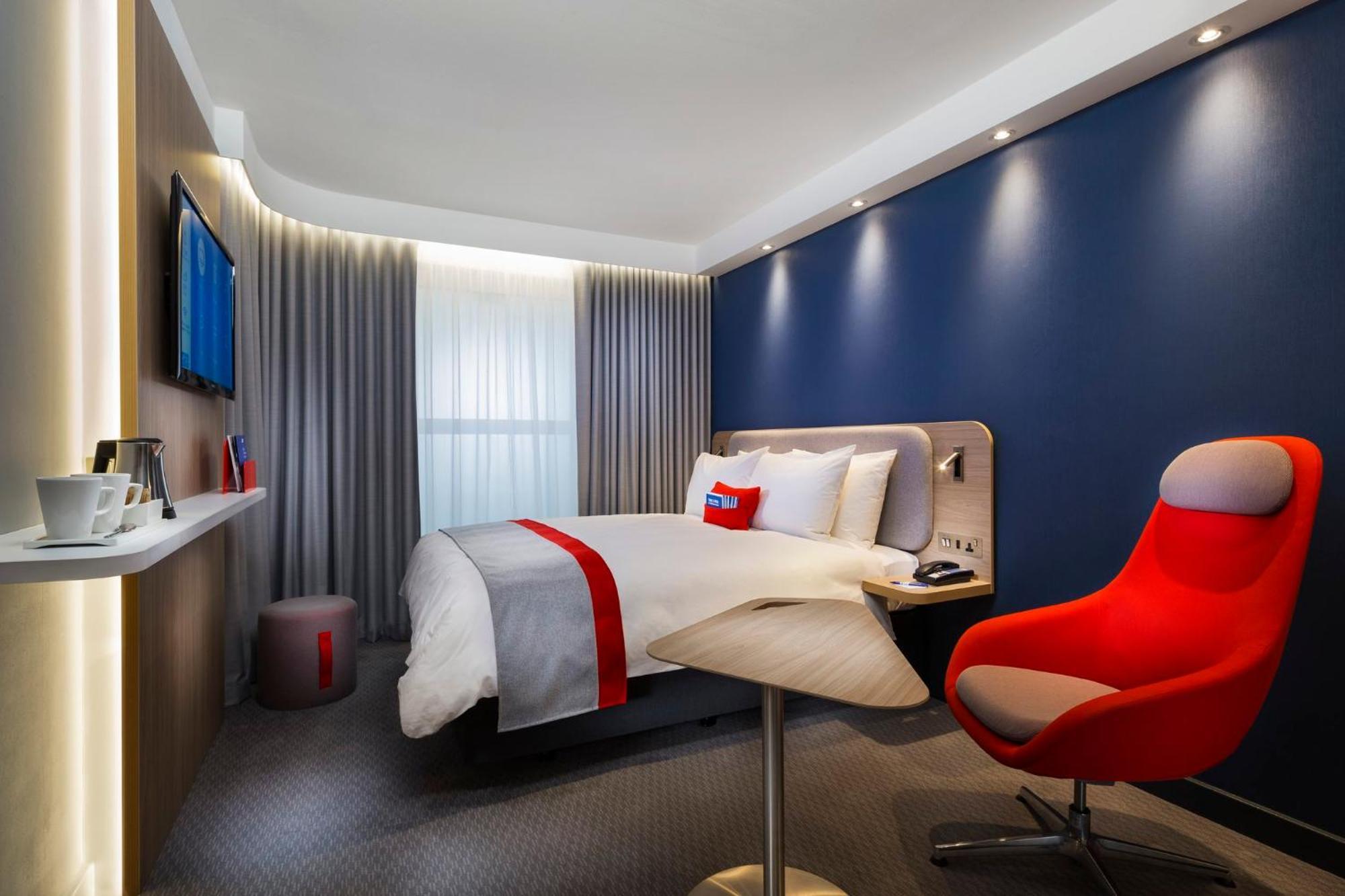 Holiday Inn Express - Sindelfingen By Ihg Екстериор снимка