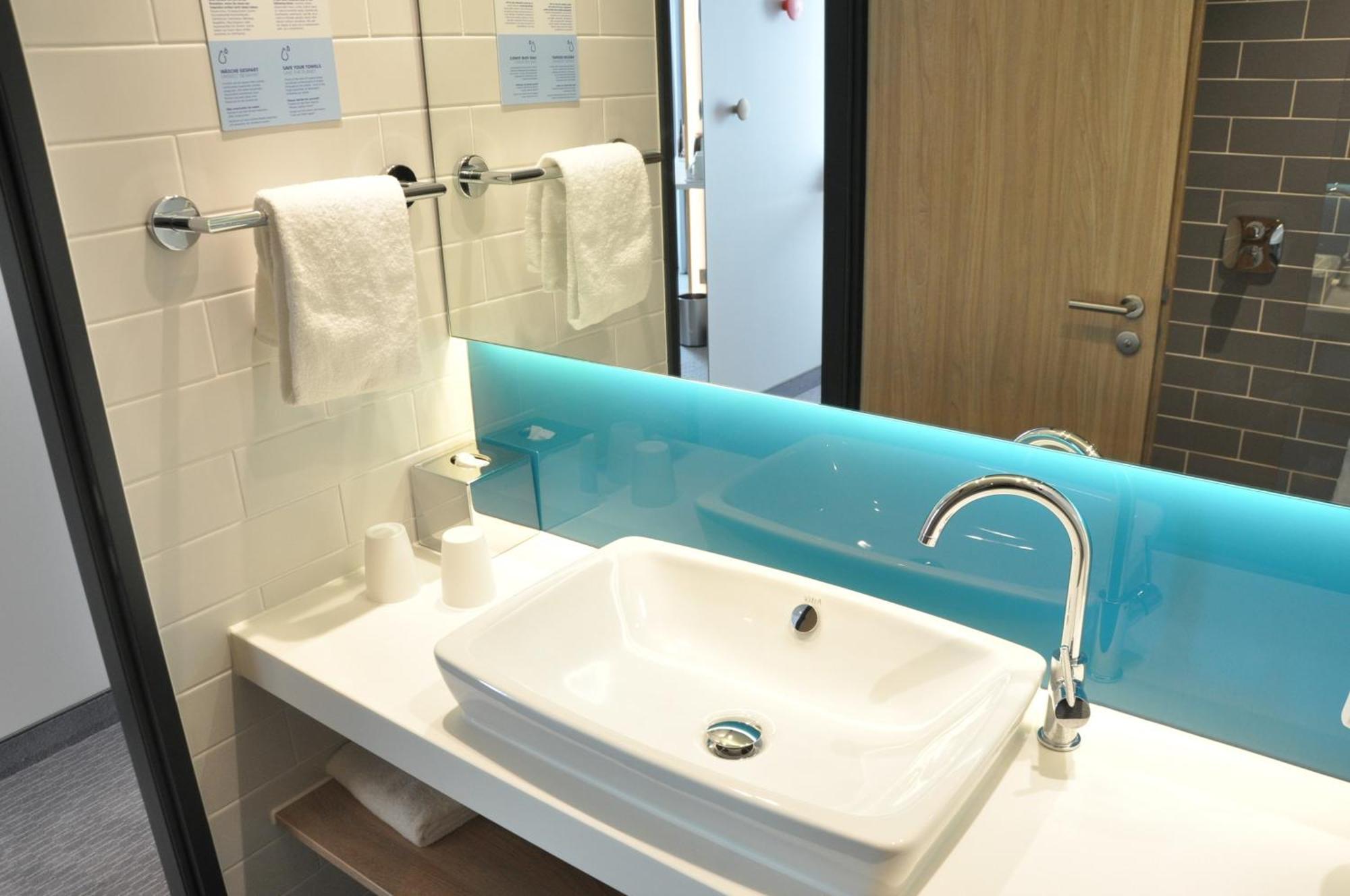 Holiday Inn Express - Sindelfingen By Ihg Екстериор снимка