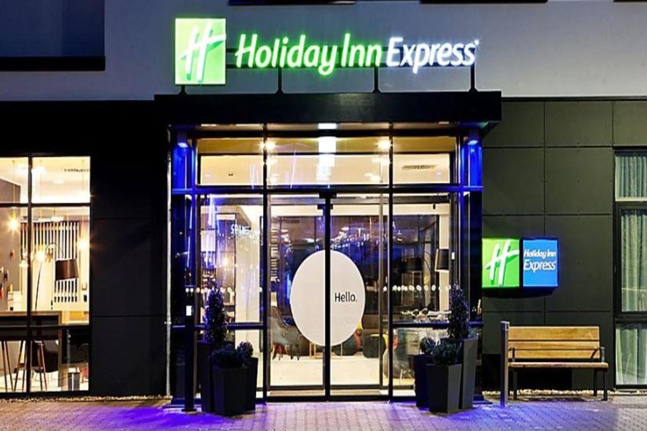 Holiday Inn Express - Sindelfingen By Ihg Екстериор снимка